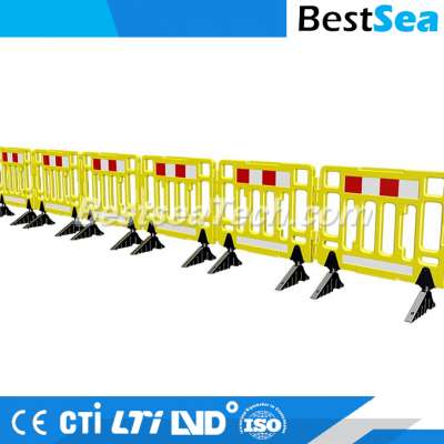 products for 2015 fence barrier safety barrier fence 1.1M Plastic Crowd Control Barrier